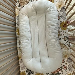 Toddler Snuggle Me Organic